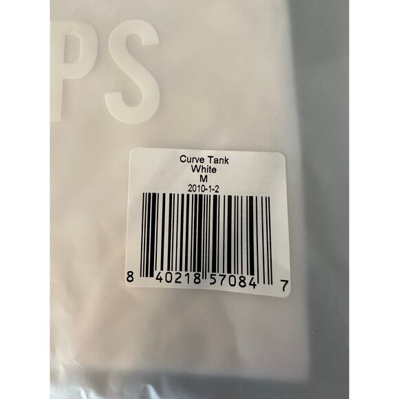 NWT Women's White Tank Size Medium - Picture 5 of 8